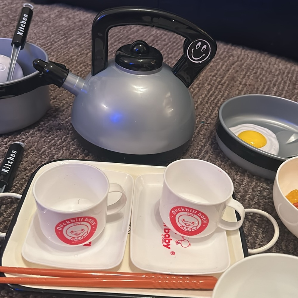 Play Cookware Tea Pot Kitchen - Picture 5 of 10